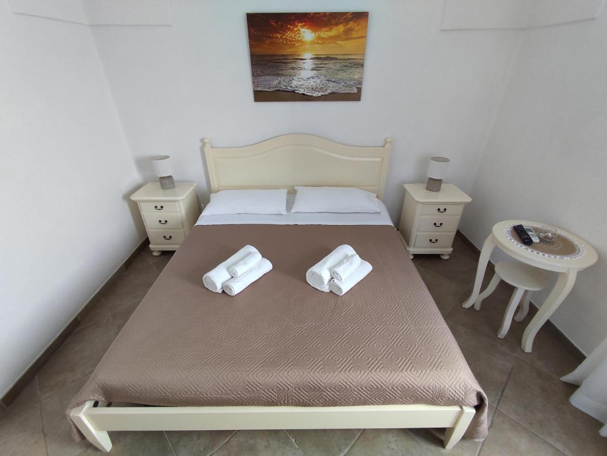 B&B Punta Cutieri Gallipoli Bagian luar foto